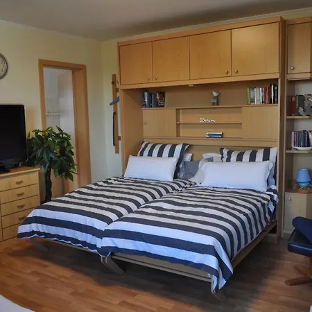 Gaestehaus Zur Seemoewe, 3 