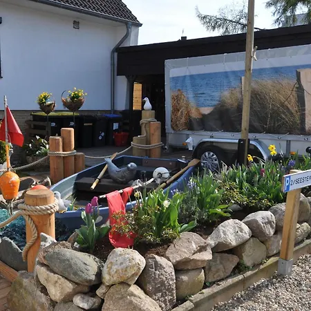 Gaestehaus Zur Seemoewe, 3 